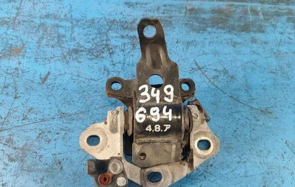 Mazda CX-5 II Engine mount bracket K12339070A
