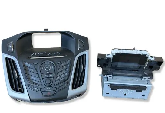 Ford Focus Radio/CD/DVD/GPS head unit BM5T18B955BE