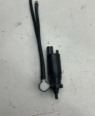 Windshield washer spray nozzle