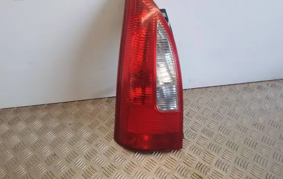 Mazda Premacy Rear/tail lights 22061908