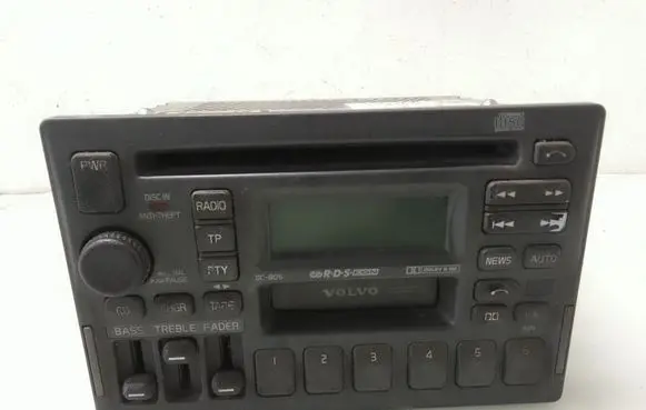 Volvo S70 V70 V70 XC Radio/CD/DVD/GPS head unit 35337751