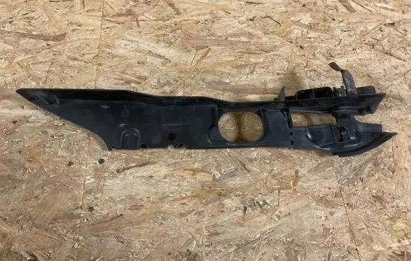 Ford Focus Fender trim (molding) 8M51A02476A