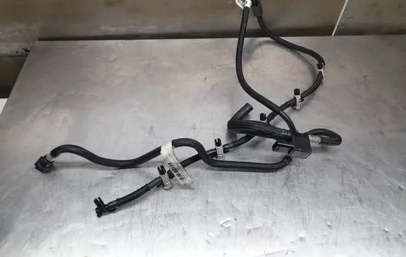 BMW 5 F10 F11 Fuel return line/hose 7823396
