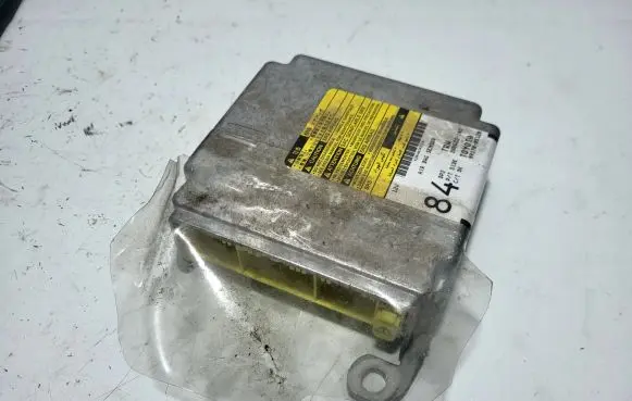 Toyota Avensis T250 Airbag control unit/module 8917005120 208623102
