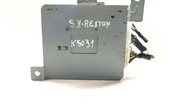 SsangYong Rodius Alarm control unit/module 8712008B61 0802190064