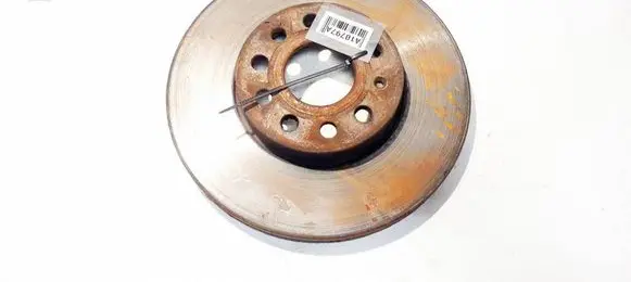 Volkswagen Touran I Front brake disc ventiliuojamas