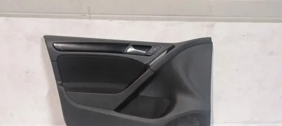 Volkswagen Golf VI Front door card panel trim 5K4867011BK 110097209205 04091147