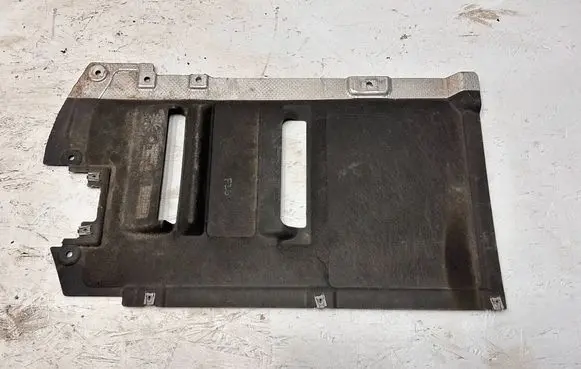 BMW X4 F26 Center/middle under tray cover 