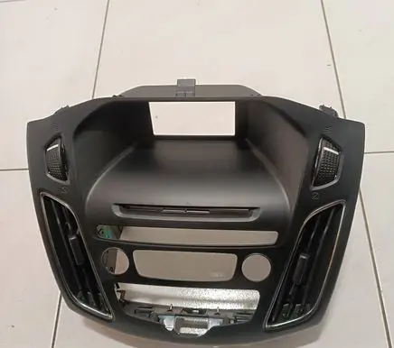 Ford Focus Radio/GPS head unit trim F1eb18835j