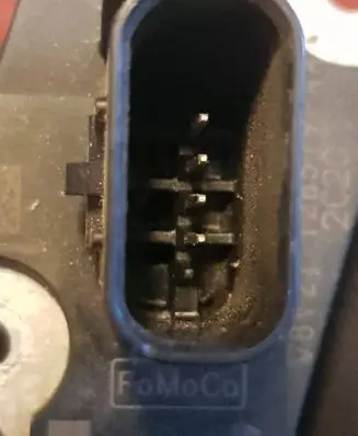 Volvo V50 Mass air flow meter 128579