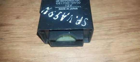 Mitsubishi Space Wagon Other relay 0617000900 061700-0900