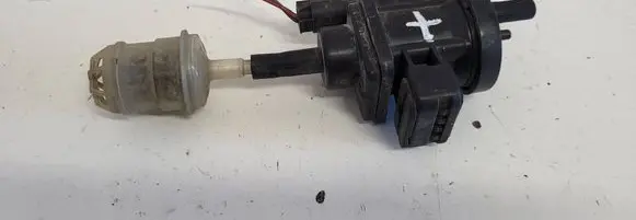 Mercedes-Benz A W168 Turbo solenoid valve A0005450427