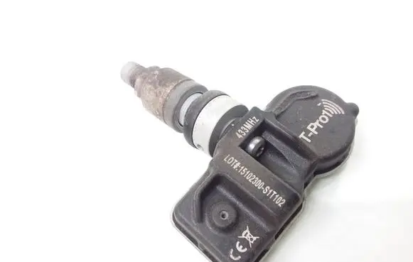 BMW 5 F10 F11 Tire pressure sensor 15102300S1T102 36106798872