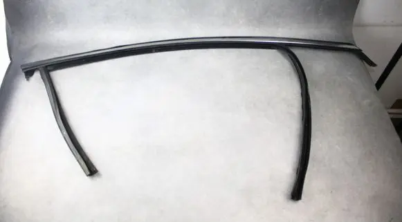 Ford Fusion II Rubber seal front coupe door 