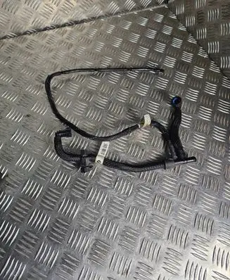 BMW X4 F26 Fuel line pipe 0445130230 20180920 85834580