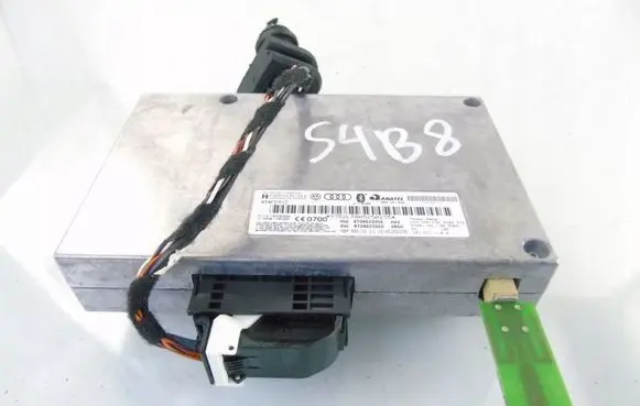 Audi A5 8T 8F Bluetooth control unit module 8T0862335E