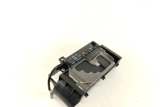 Lexus LS 460 - 600H Gear shift selector indicator 