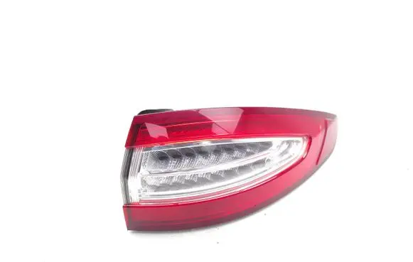 Ford Mondeo MK V Rear/tail lights DS73-13404-FJ 21030208
