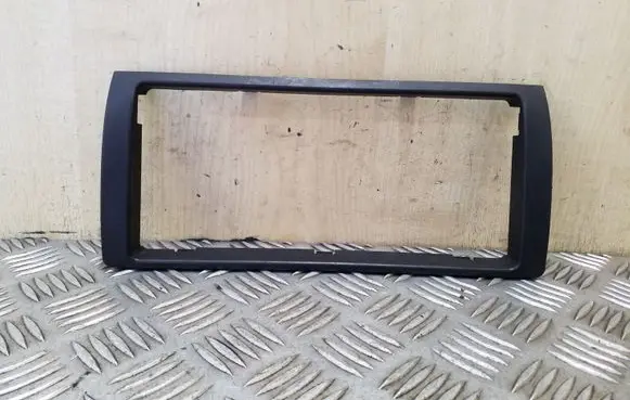 BMW X5 E53 Radio/GPS head unit trim 