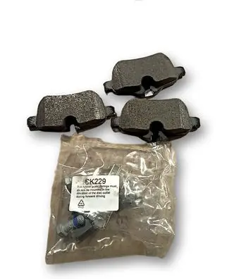 BMW Z4 E89 Brake pads (rear) 34216788275 6788275