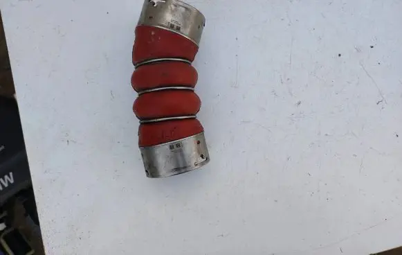 BMW 7 F01 F02 F03 F04 Intercooler hose/pipe 7805401