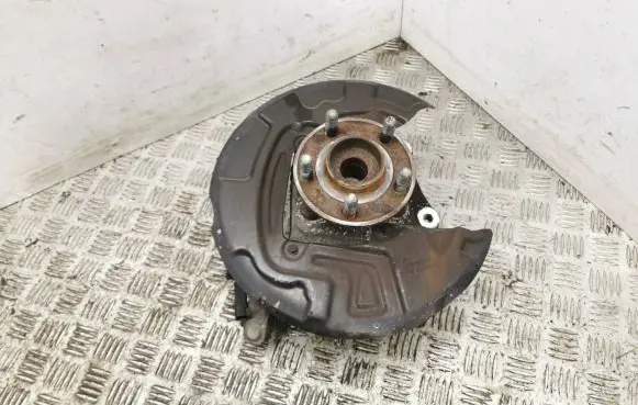Ford Galaxy Rear wheel hub