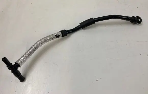 BMW 5 G30 G31 Vacuum line/pipe/hose 11668606509 8606509