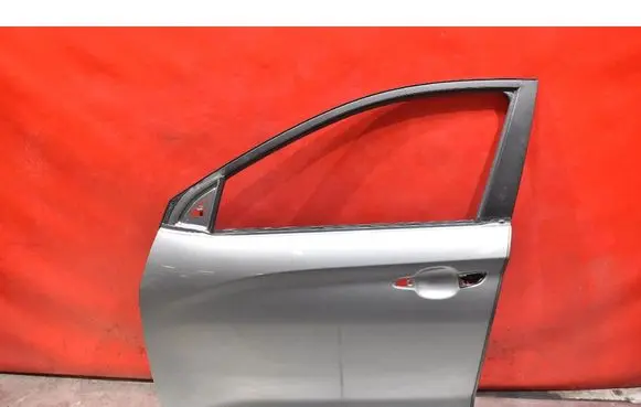 Hyundai Kona I Front door 