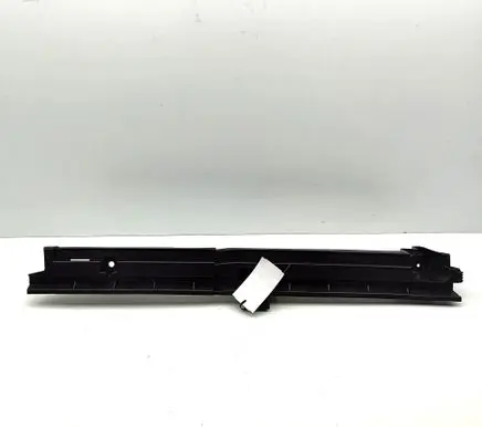 Volvo XC60 Centre console side trim rear 32205625