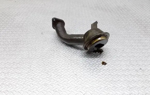 Subaru B9 Tribeca Oil sump strainer pipe 