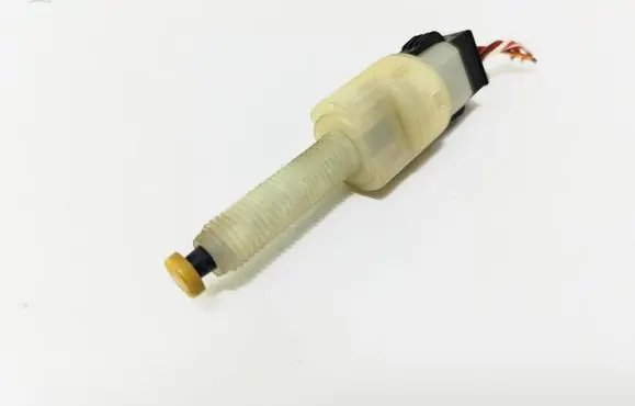 Audi A4 S4 B5 8D Brake pedal sensor switch 4A0971943