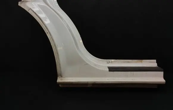 Renault Trafic III (X82) Front arch 