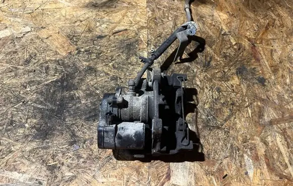 Ford Mondeo MK V Rear brake caliper JG9C2D251A
