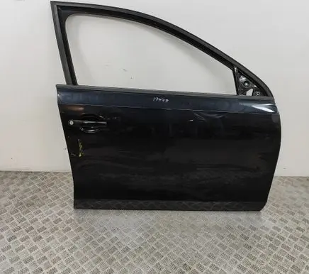 Volkswagen Jetta VI Front door 5C6831312B