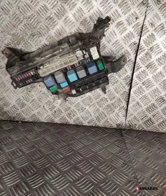 Toyota Prius (XW20) Fuse module