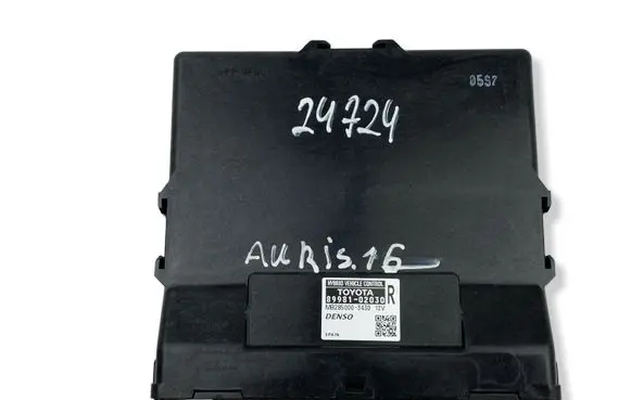 Toyota Auris E180 Engine control unit/module 8998102030
