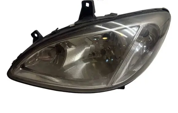 Mercedes-Benz Vito Viano W639 Headlight/headlamp 4401140L