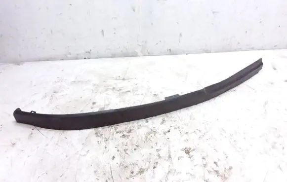Opel Astra H Front bumper lip 13121998