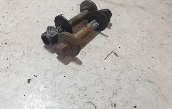 Volvo XC60 Rear suspension camber bolt 