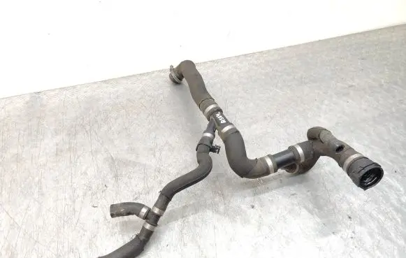 Volvo V60 Engine coolant pipe/hose 31319796