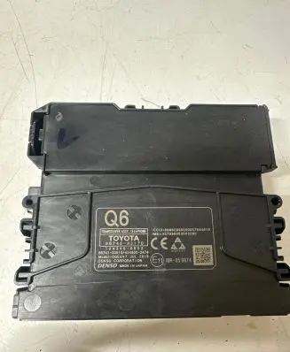 Lexus ES 300h Other control units/modules 86740-33170