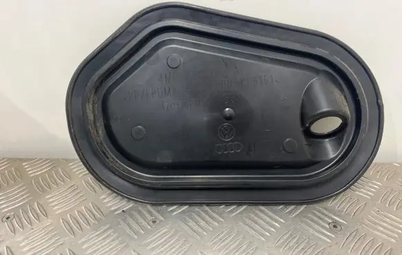 Audi Q7 4M Other rear door trim element 4M0837915A