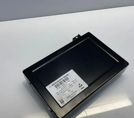 Mercedes-Benz E C207 W207 Antenna control unit A2219000100 A2219020400 A2048703694