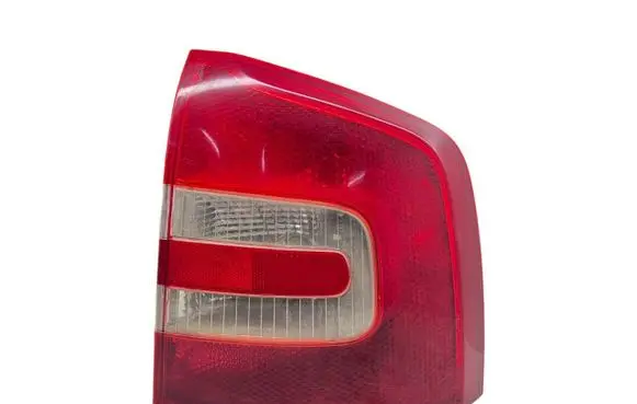 Skoda Octavia Mk2 (1Z) Rear/tail lights 1Z9945258 156651912RR 086651912RR