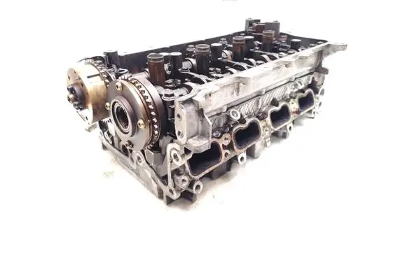 Toyota RAV 4 (XA50) Engine head 