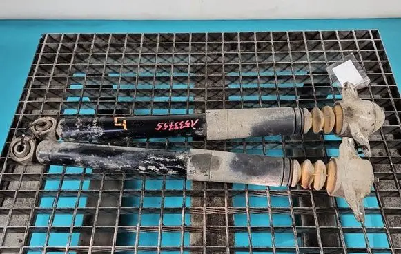 Volkswagen Touran I Rear shock absorber/damper IMPRK1533755