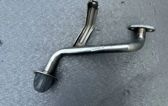 Nissan Patrol Y61 Oil sump strainer pipe 85025VC300
