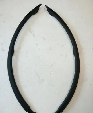 Dacia Logan I Front arch trim 6001998192 NE70030
