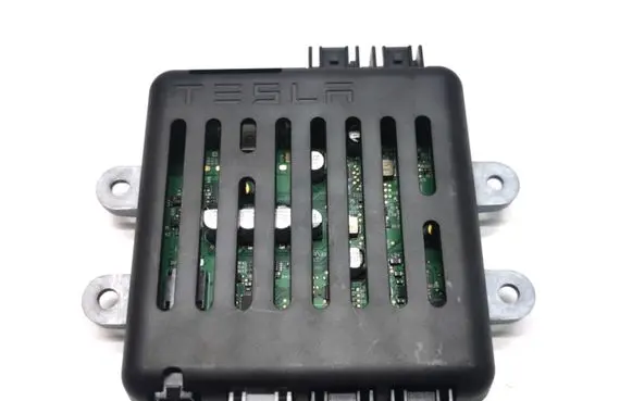 Tesla Model X Other control units/modules 1042829-00-E