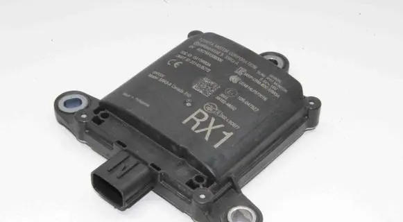 Lexus RX 450H Blind spot module 8816248032